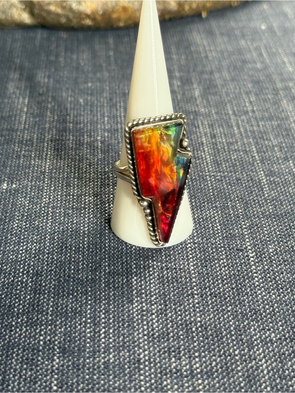 Hand Crafted Multicolor Lightning Opal Ring in Sterling Silver - Sterling Silver - Picture 4 of 6